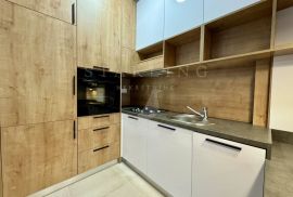 STAN, PRODAJA, ZAGREB, MAKSIMIR, KVATERNIKOV TRG, 33 m2, 2-soban, Maksimir, Apartamento