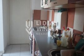 Idealan za veću porodicu ID#126548, Zemun, Wohnung