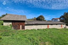 ZEMLJIŠTE SA OBJEKTOM - LAKTAŠI - 329 m2, Laktaši, Коммерческая недвижимость