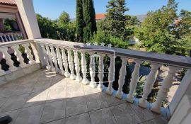 Seline - prostrana kuća cca 100m od plaže pogled! 249000€, Starigrad, House