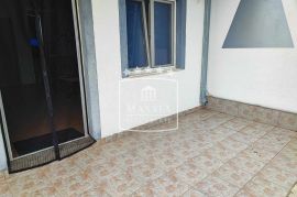 Kruševo - 2.5 soban ap. cca 150m od mora! 129000€, Obrovac, Appartment