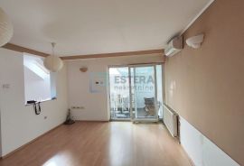 Stan Ivanec CENTAR 95 m2 - 165.000 €, Ivanec, Appartamento