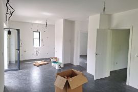 Nova kuca u S. Kamenici na prodaju, Cardak, Novi Sad - grad, House