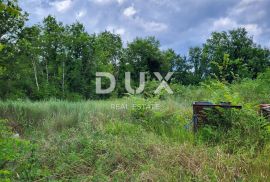 ISTRA, BUZET - Građevinsko zemljište na odličnoj lokaciji, Buzet, Land