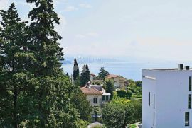 OPATIJA, NAJAM MODERNOG STANA S BAZENOM, Opatija, Appartement