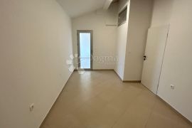 STAN 2 SPAVAĆE I 2 KUPAONICE 63.53m2 - Pula, Pula, Appartment