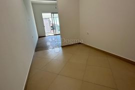 STAN 2 SPAVAĆE I 2 KUPAONICE 63.53m2 - Pula, Pula, Appartement