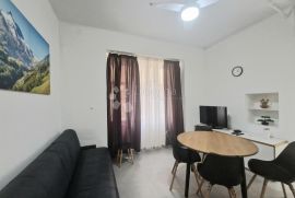 Novouređeni stan na Belvederu, Rijeka, Apartamento