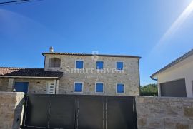 SVETI LOVREČ, predivno renovirana istarska stancija, Sveti Lovreč, Casa