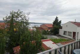 Crikvenica, kuća na posebnoj lokaciji!, Crikvenica, Maison