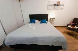 Elegantan stan na vrhunskoj lokaciji, idealan za investiciju!, Donji Grad, Apartamento