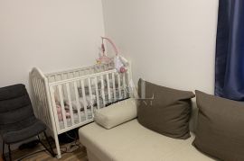 Martinkovac, izvrstan obiteljski stan, 3S+DB, 79 m2, 1. kat!, Rijeka, Apartamento