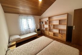 Prekrasna 2 stana u blizini centra, Selce, Crikvenica, Appartment