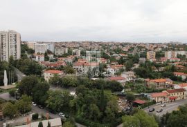 Rijeka, lijep stan na odličnoj lokaciji, Rijeka, Appartamento