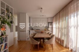 Zagreb, Stenjevec, četverosoban dizajnerski stan sa privatnom terasom + VPM, Zagreb, Appartement