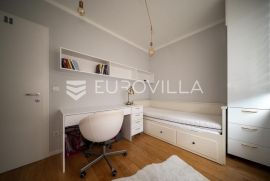 Zagreb, Stenjevec, četverosoban dizajnerski stan sa privatnom terasom + VPM, Zagreb, Appartement