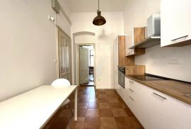 STAN, NAJAM, ZAGREB, CENTAR, 101 m2, 3-soban, Donji Grad, Flat