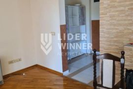 Namešten, bez ulaganja ID#130575, Zemun, Appartment