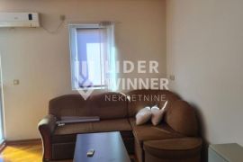 Namešten, bez ulaganja ID#130575, Zemun, Appartment