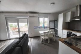 Matulji, Šmogori, 2s+db s balkonom, Matulji, Appartement