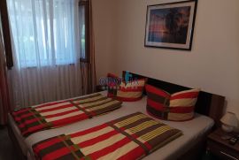 Obnovljen apartman u prizemlju!, Novigrad, Apartamento