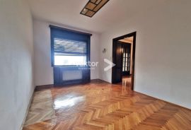 Belveder, etaža vile, komforan 4-soban s terasom, Rijeka, Appartment