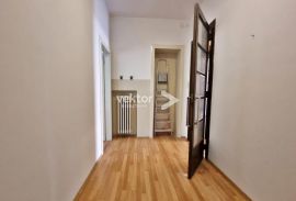 Belveder, etaža vile, komforan 4-soban s terasom, Rijeka, Apartamento