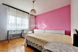 Donja Vežica, etaža s okućnicom, Rijeka, Appartment