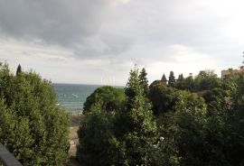 Opatija, centar, luksuzan jednosobni stan, novogradnja s liftom i garažom, Opatija, Appartement