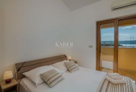 Klimno, otok Krk - apartman 62m2, 1. red do mora, Dobrinj, Διαμέρισμα