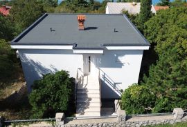 Ekskluzivno - Klenovica, samostojeća kuća u blizini mora, Novi Vinodolski, Casa