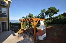 Vrbnik, otok Krk- apartman 93m2 s pogledom na Vrbnik, Vrbnik, Appartement