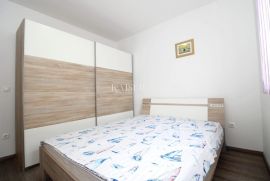 Vrbnik, otok Krk- apartman 93m2 s pogledom na more, Vrbnik, Appartement