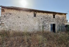 Zadar, Poličnik autohtona kamena kuća, Poličnik, House