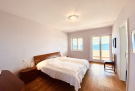 Opatija, Pobri - vila na zemljištu od 4300 m2 s jedinstvenim pogledom, Opatija - Okolica, بيت