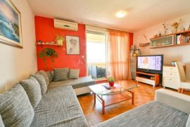 Zadar - stan 2S+DB 75m2, Zadar, Apartamento