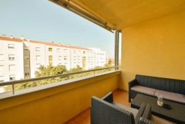 Zadar - stan 2S+DB 75m2, Zadar, Apartamento