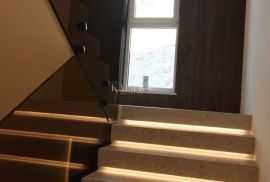 Opatija, luksuzan stan na top lokaciji, s otvorenim pogledom na Kvarner, Opatija, Apartamento