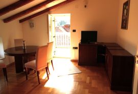 Opatija, Volosko,stan na II katu na atraktivnoj poziciji s lijepom vizurom prema moru, Opatija, Appartement