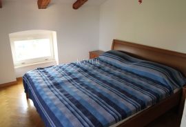 Opatija, Volosko,stan na II katu na atraktivnoj poziciji s lijepom vizurom prema moru, Opatija, Appartment