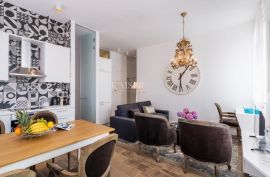 Opatija - 5 luksuzno uređenih apartmana u centru, Opatija, شقة