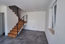 Nerezine - dvoetažni apartman 75,65 m2, blizina mora, Mali Lošinj, Διαμέρισμα