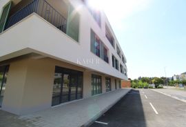 Labin, centar - 2S+DB s terasom, 61 m2, Labin, Kвартира