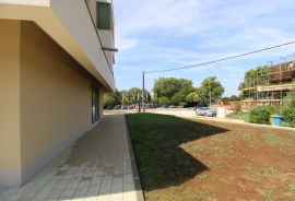 Labin, centar - 2S+DB s terasom, 76 m2, Labin, Flat