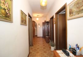 Rijeka, Costabella - kuća na atraktivnoj lokaciji, Rijeka, House