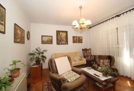 Rijeka, Costabella - kuća na atraktivnoj lokaciji, Rijeka, House