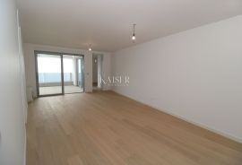 Opatija, luksuzan stan u prizemlju novogradnje, Opatija, Appartment