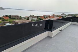 Zadar , Rtina - Vila s bazenom  i krovnom terasom, Ražanac, House