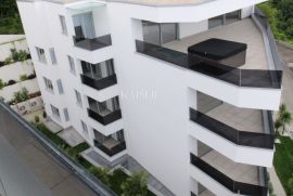 Opatija, luksuzan stan na II katu novogradnje, Opatija, Apartamento