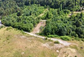 Fužine – Jedinstveno građevinsko zemljište s pogledom na jezero, Fužine, Terreno